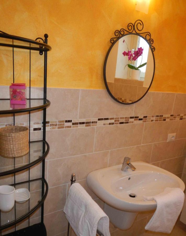 Ferienwohnung La Collina Dei Fiori Vercana Exterior foto